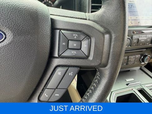 Used 2017 Ford F150 XLT w/ Equipment Group 302A Luxury RWD image 28