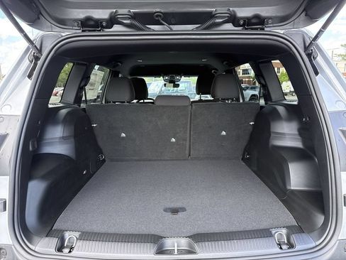 New 2026 Jeep Cherokee Laredo AWD/4WD image 27