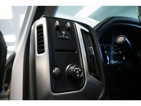 Used 2016 GMC Sierra 1500 SLE w/ SLE Value Package RWD image 18