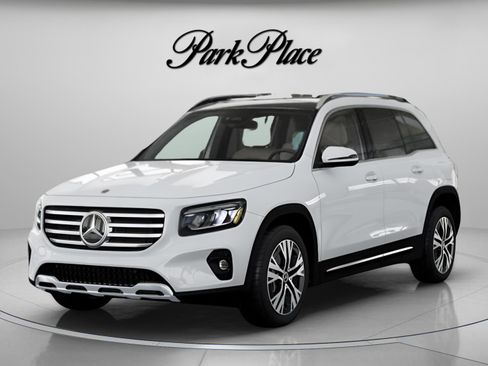 Used 2026 Mercedes-Benz GLB 250 image 40