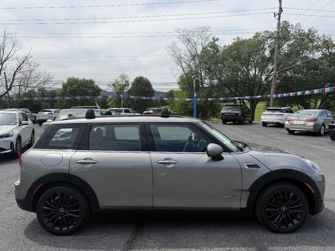 Used 2017 MINI Cooper Clubman ALL4 AWD/4WD image 5