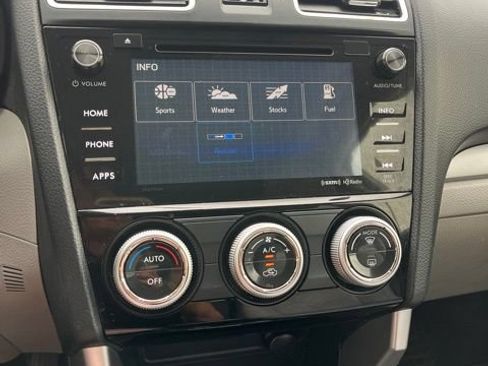 Used 2018 Subaru Forester 2.5i Premium AWD/4WD image 42