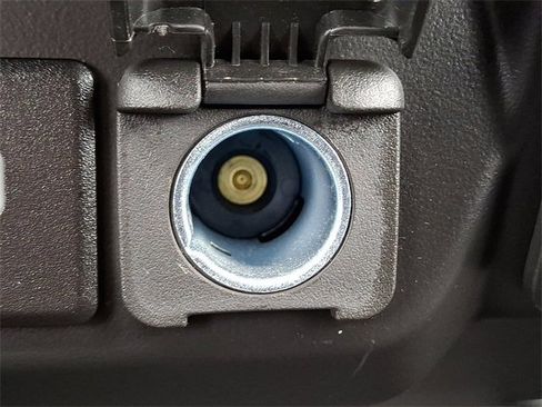 Used 2021 Chevrolet Silverado 1500 Custom image 21