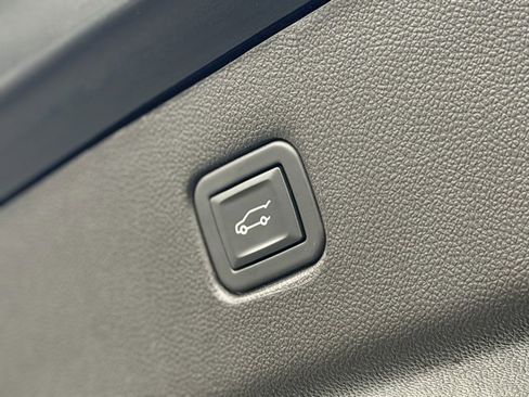 Certified 2024 Chevrolet Blazer LT w/ Convenience Package image 26