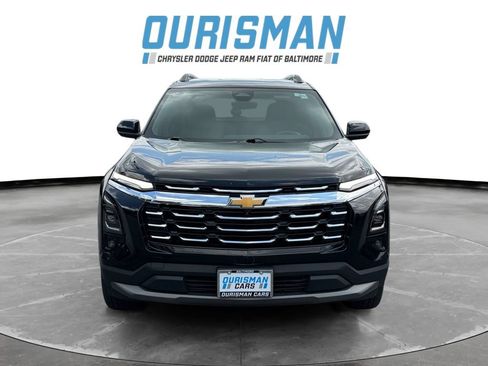 Used 2025 Chevrolet Equinox LT w/ Convenience Package II FWD image 8