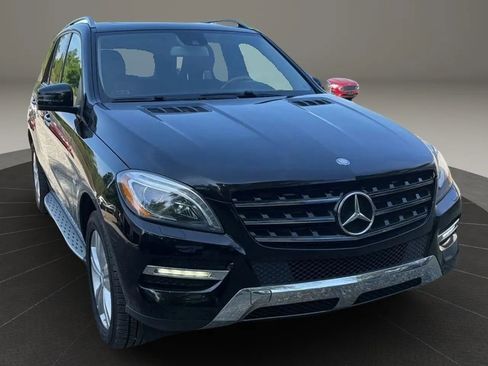 Used 2012 Mercedes-Benz ML 350 BlueTEC 4MATIC image 18