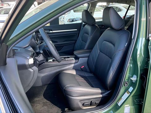 New 2026 Nissan Altima 2.5 SR image 15