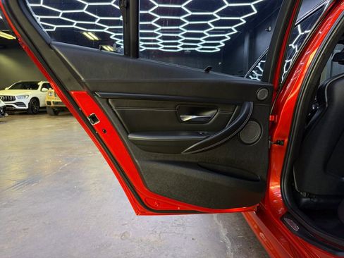 Used 2015 BMW M3 RWD image 16