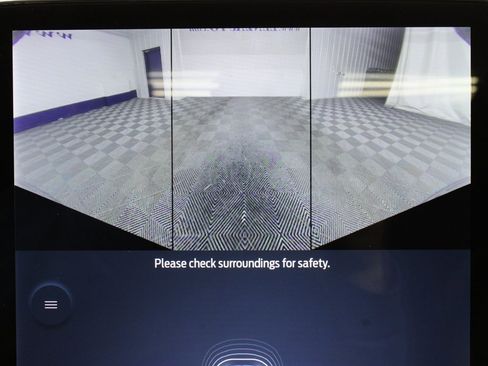 Used 2022 Ford Expedition Platinum image 18