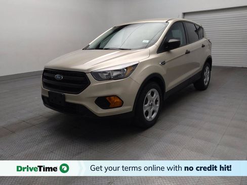 Used 2018 Ford Escape S FWD image 1