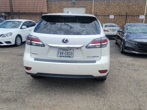 Used 2015 Lexus RX 450h FWD image 8