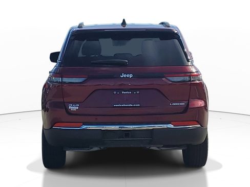 Used 2025 Jeep Grand Cherokee Laredo w/ Trailer Tow Package image 5