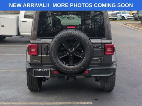 Certified 2022 Jeep Wrangler Unlimited Sahara image 4