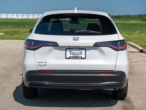 New 2026 Honda HR-V LX image 6