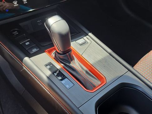Certified 2025 Nissan Kicks SR FWD image 24