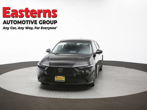 Used 2025 Honda Accord SE image 53