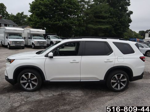 Used 2023 Honda Pilot Elite image 8