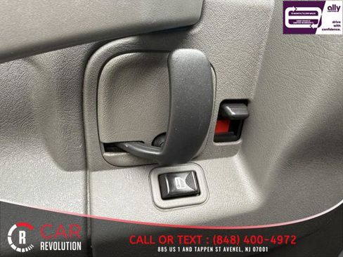Used 2020 Chevrolet Express 2500 image 27
