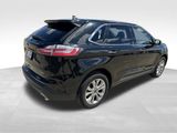Certified 2024 Ford Edge Titanium image 5