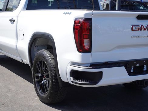 Used 2024 GMC Sierra 1500 Pro w/ Graphite Edition AWD/4WD image 11