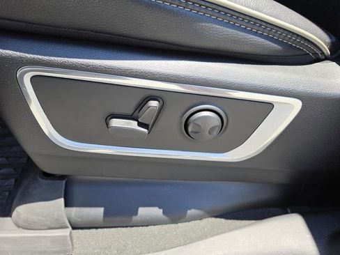 Certified 2023 RAM 1500 Laramie RWD image 22