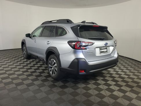 New 2025 Subaru Outback Premium image 6