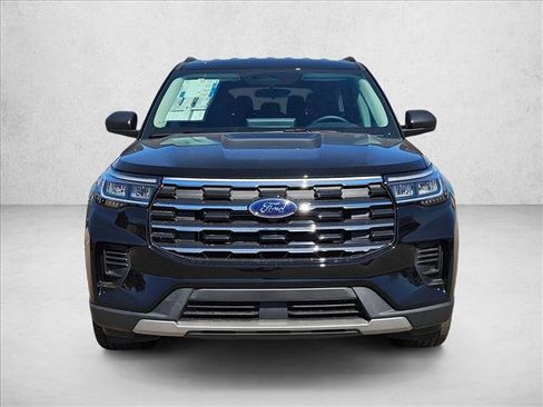 New 2026 Ford Explorer Active image 5