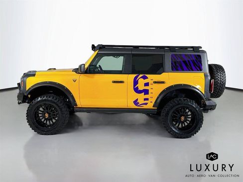 Used 2022 Ford Bronco Badlands AWD/4WD image 9