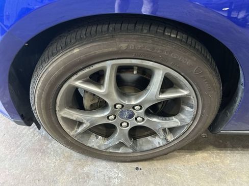Used 2013 Ford Focus SE FWD image 23