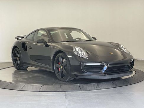Used 2017 Porsche 911 Turbo image 9