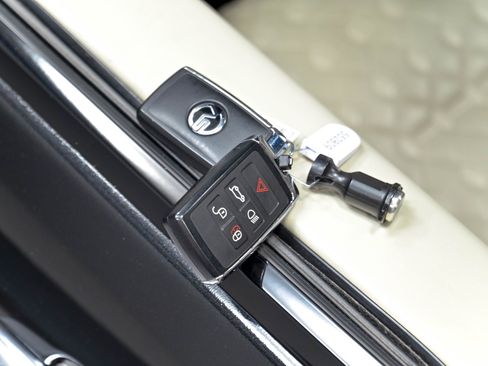 Used 2022 Land Rover Range Rover SV Autobiography Dynamic AWD/4WD image 95