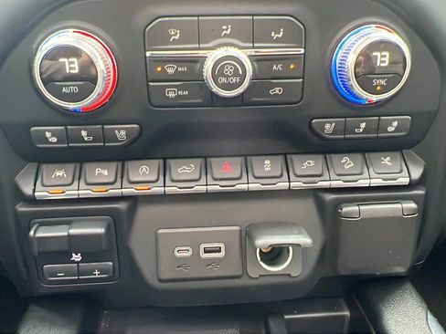 Used 2019 GMC Sierra 1500 Denali w/ Denali Ultimate Package AWD/4WD image 26