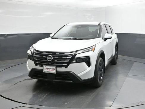 New 2026 Nissan Rogue SV w/ Cold Weather Package image 30