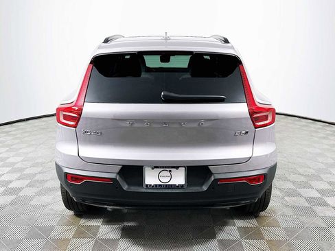 New 2026 Volvo XC40 B5 Ultra w/ Climate Package image 6