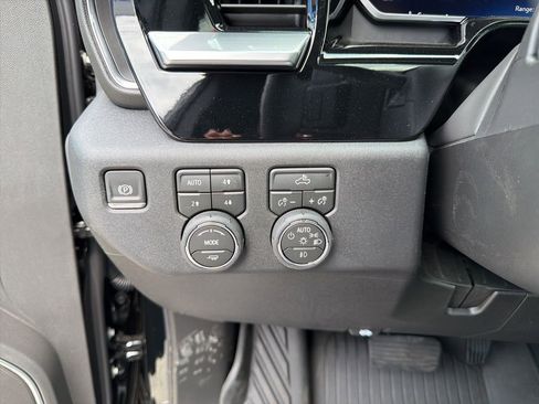 New 2026 Chevrolet Silverado 1500 RST AWD/4WD image 25