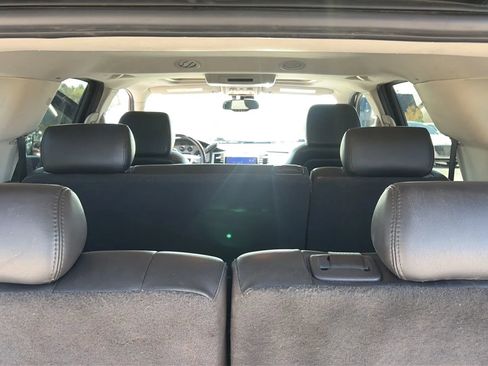 Used 2009 Cadillac Escalade AWD image 52