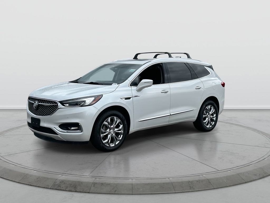 Used 2020 Buick Enclave Avenir w/ Avenir Technology Package FWD image 4