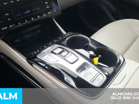 Used 2024 Hyundai Tucson Limited AWD/4WD image 10