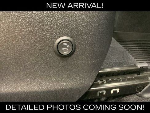 Used 2022 Toyota Corolla Cross LE AWD/4WD image 12