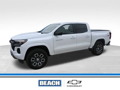 Used 2024 Chevrolet Colorado Z71 w/ Z71 Convenience Package 2