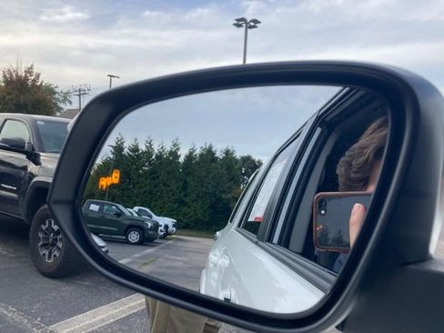 Certified 2023 Toyota 4Runner SR5 Premium image 45