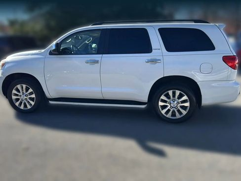 Used 2011 Toyota Sequoia Limited image 8