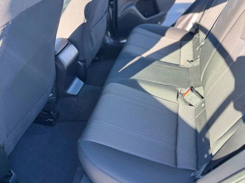 Used 2018 Subaru Impreza 2.0i image 14