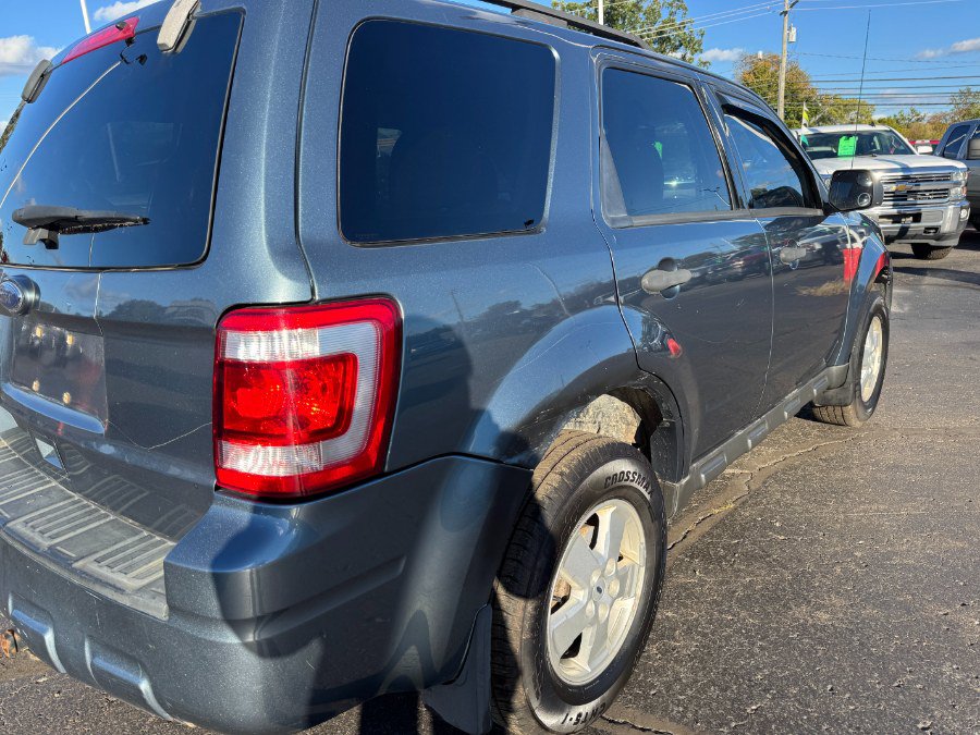 Used 2010 Ford Escape XLT FWD image 11