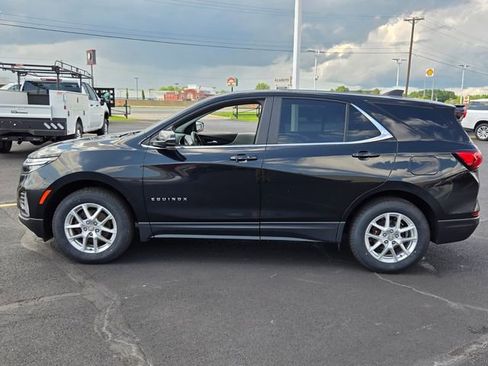 Used 2023 Chevrolet Equinox LT AWD/4WD image 6