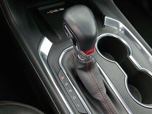 Certified 2023 Chevrolet Traverse RS image 17