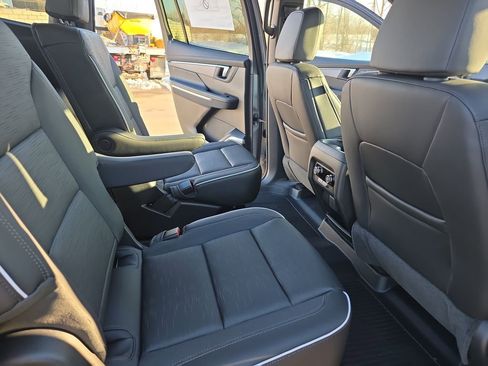 New 2026 Buick Enclave Sport Touring w/ Power Package FWD image 11