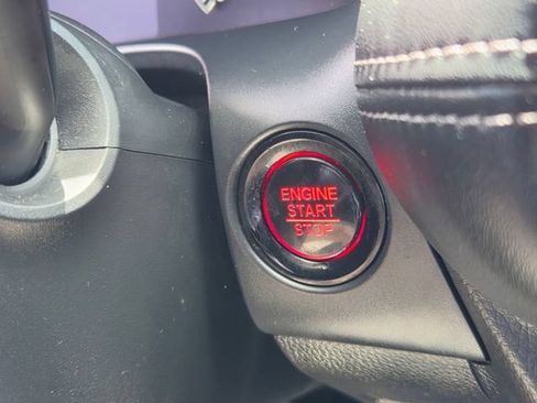 Used 2025 Honda HR-V EX-L image 31