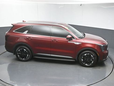 Used 2025 Kia Sorento S FWD image 51
