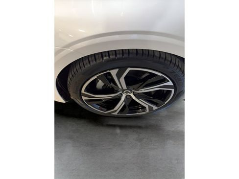Used 2025 Volvo S60 B5 Plus FWD image 23